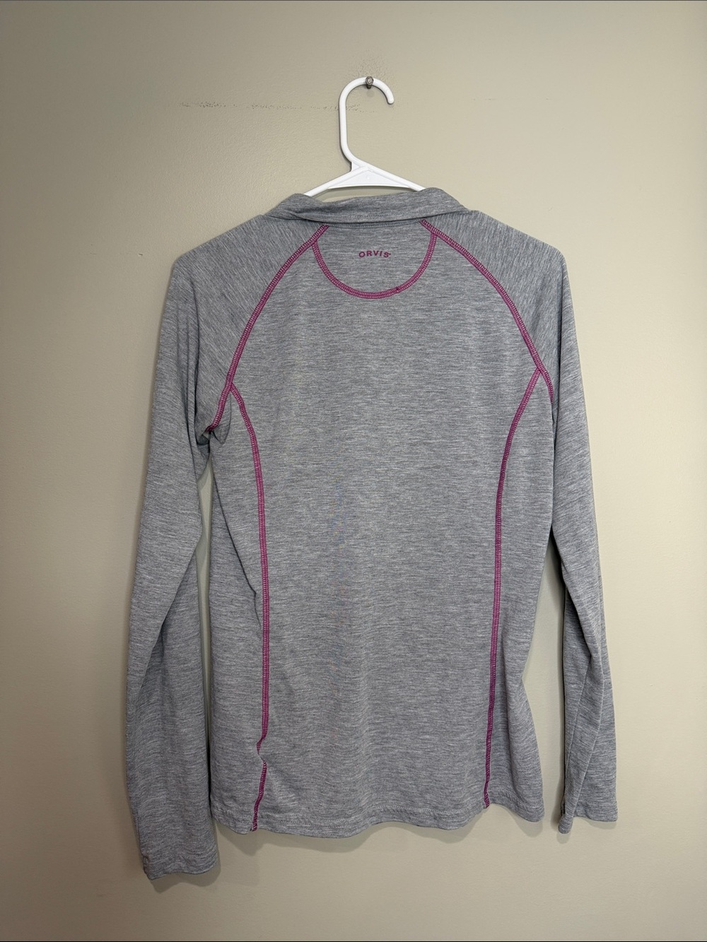 2 Orvis Trout Bum Quarter-Zip Performance Top - Gray & Coral Small - Picture 6 of 6